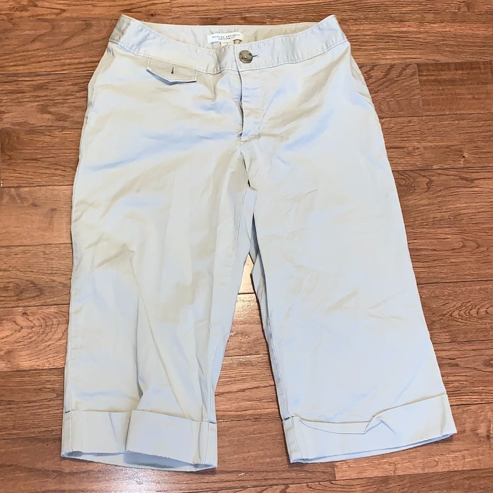 Beige Banana Republic Capri Pants, Size 2, Stretch